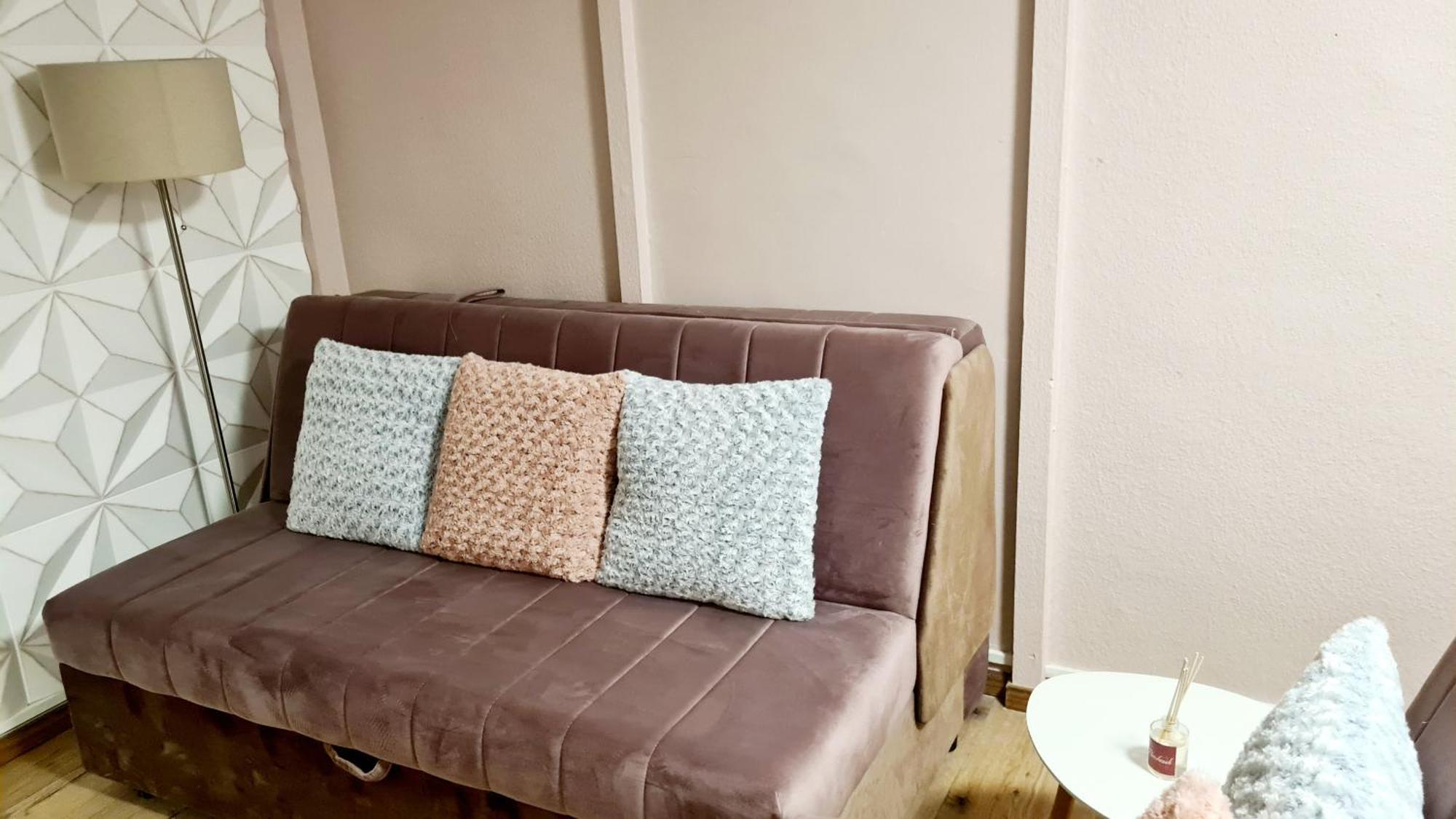 2 Separate Bedrooms And Living Fully Equipped With Ac * Budapeste