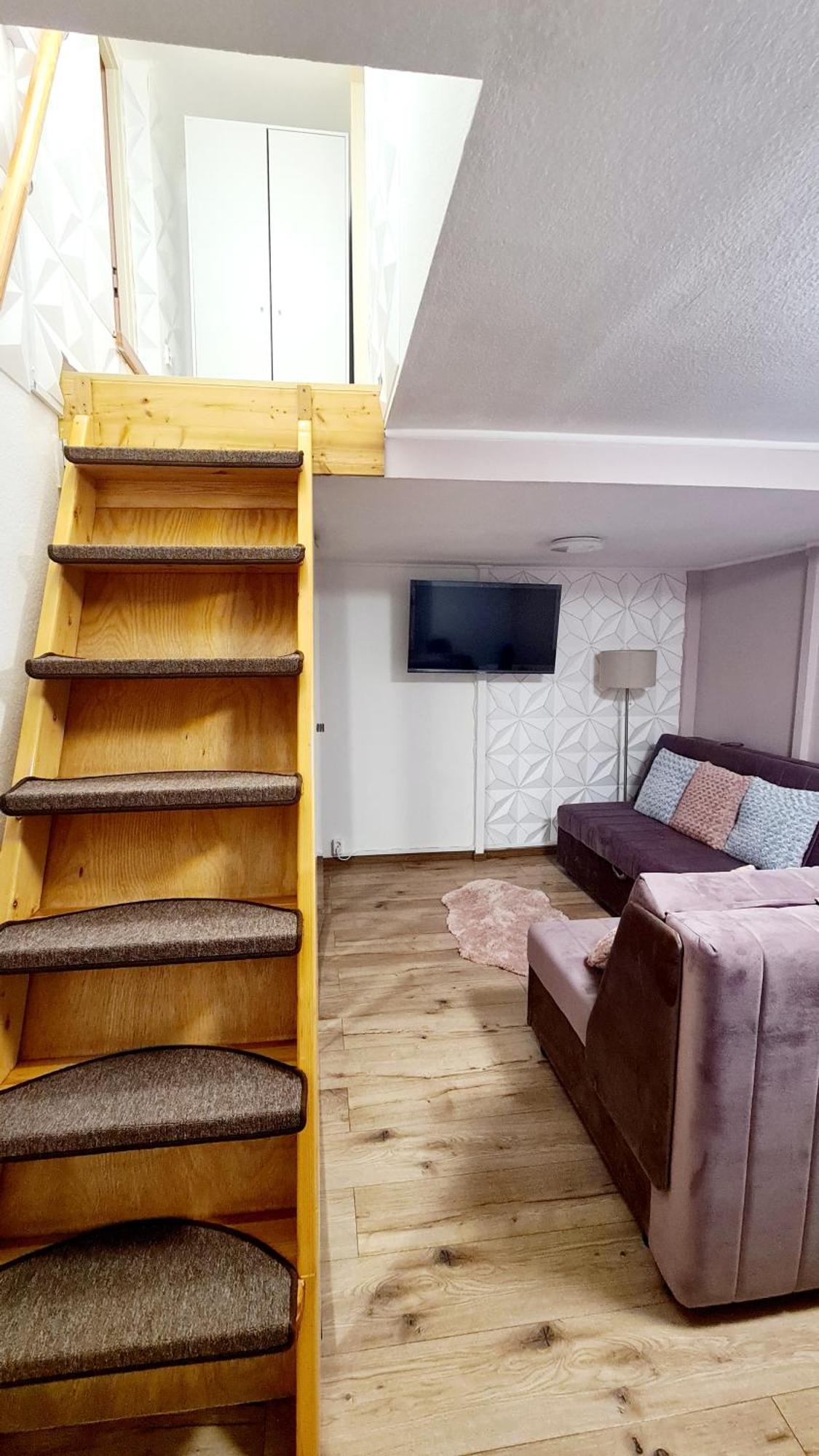 2 Separate Bedrooms And Living Fully Equipped With Ac Budapeste